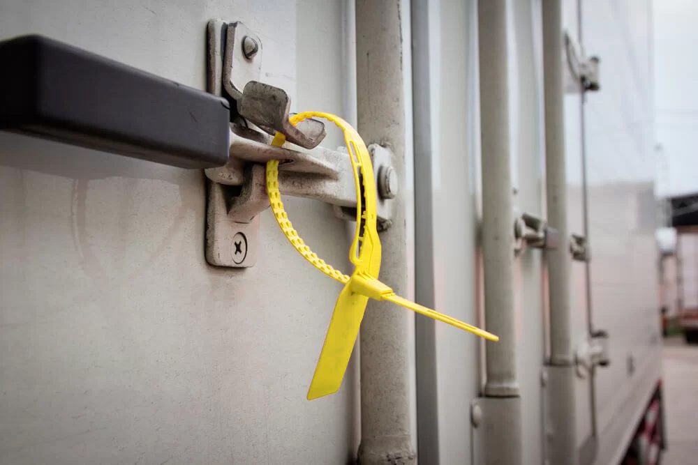 Sellos de Seguridad para Carga y Logística: Protege tu Mercancía con Confianza